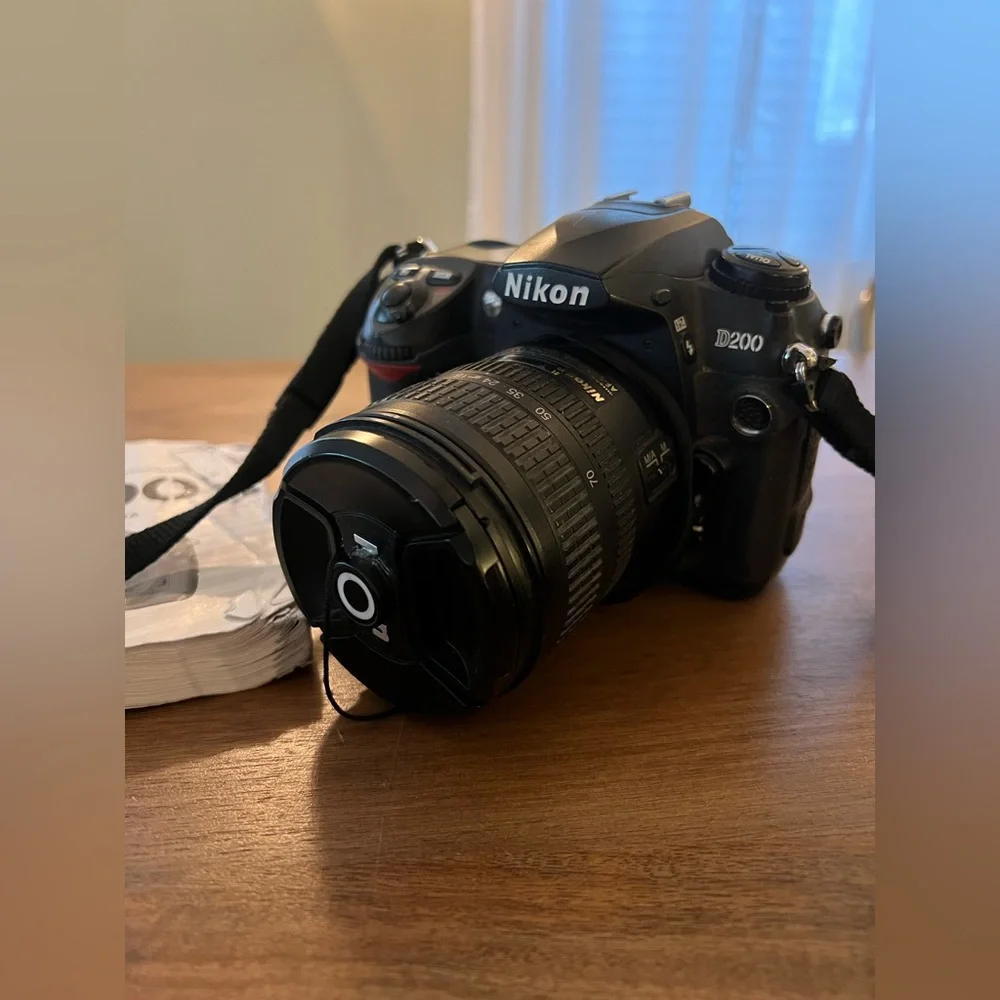 Nikon D200 in wonderful condition, all features still fully operational!